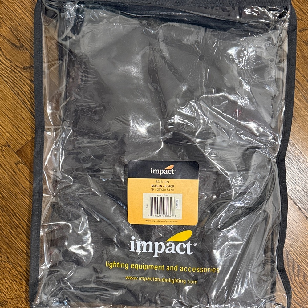 Impact Muslin black backdrop